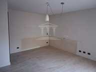 Local commercial — photo 3
