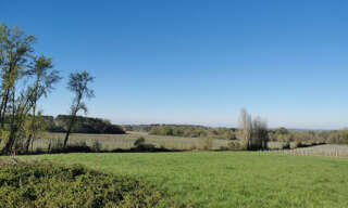 Terrain  2400 m² à vendre à Targon (33760)