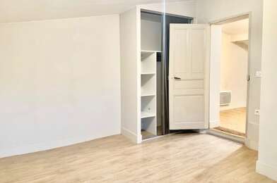 Appartement 2 pièces 867 €
