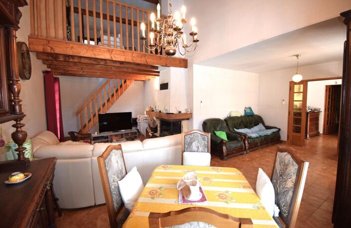 Pont du Gard: solide maison  138 m², 3ch — photo 5