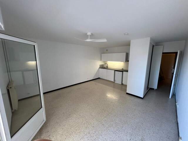 Studio Nîmes 33m², proche — photo du bien