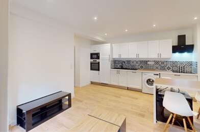Appartement 3 pièces 710 €