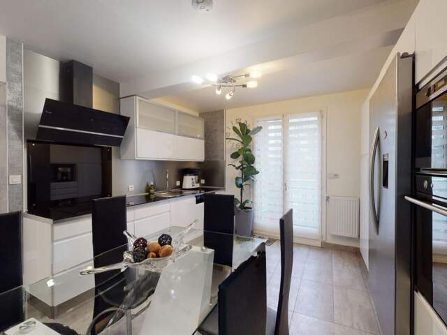 Appartement Rodez 4 pièce(s) 91 m2 — photo du bien