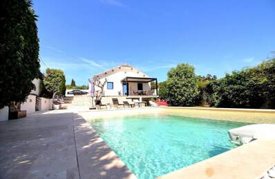 Superbe villa avec piscine et terrain — photo du bien