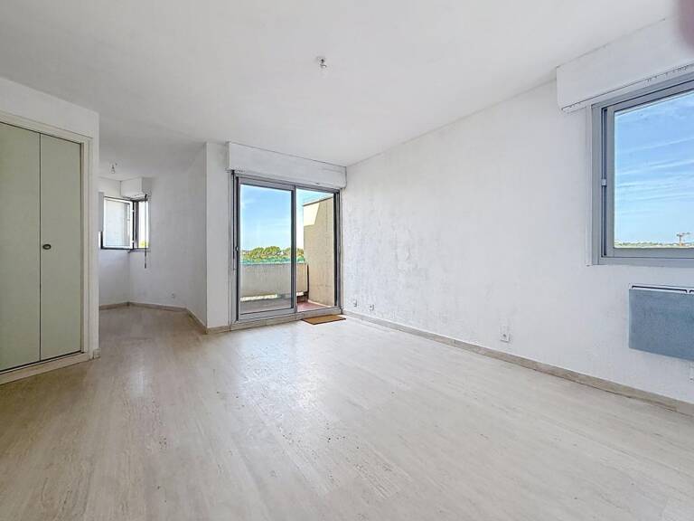 Montpellier à vendre Boutonnet  T1 avec balcon et vue dégagée — photo 1