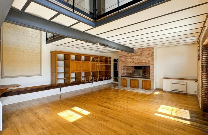 PROPRIETE HAUT DE GAMME – PLUS DE 320 M² – PISCINE INTERIEURE — photo 5