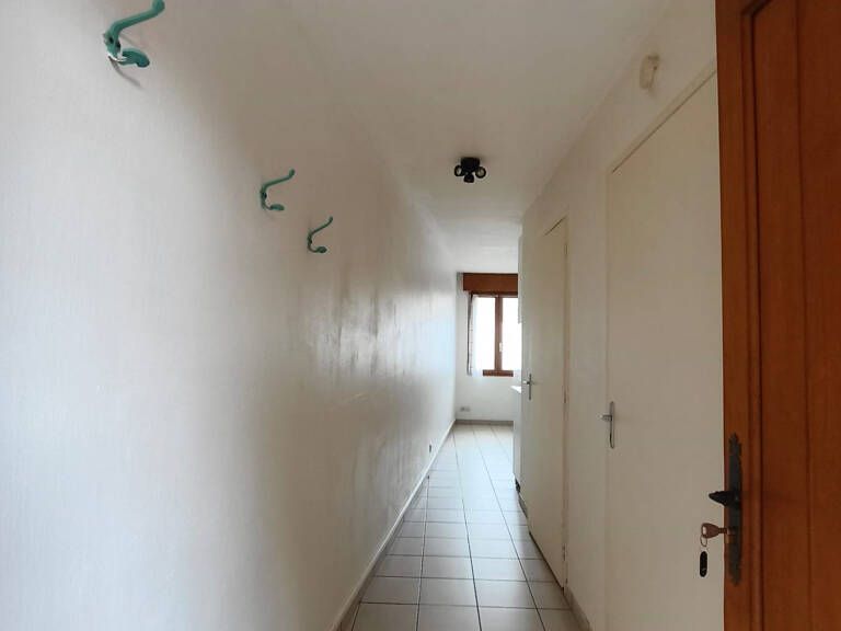 Maing coeur de ville Appartement de 32 m² dans immeuble calme + — photo 1