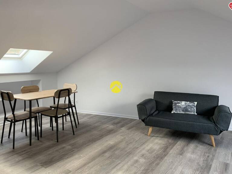 immeuble avec appartements et local — photo 1