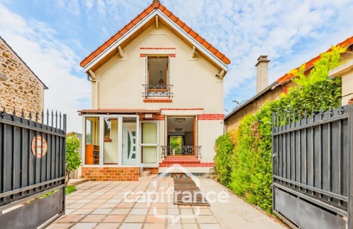Vitry-sur-Seine-A vendre maison 5 pièces-jardin-terrasse-parcelle de 433m2-12mn à pied RER C et ligne 15-Parking — photo 4