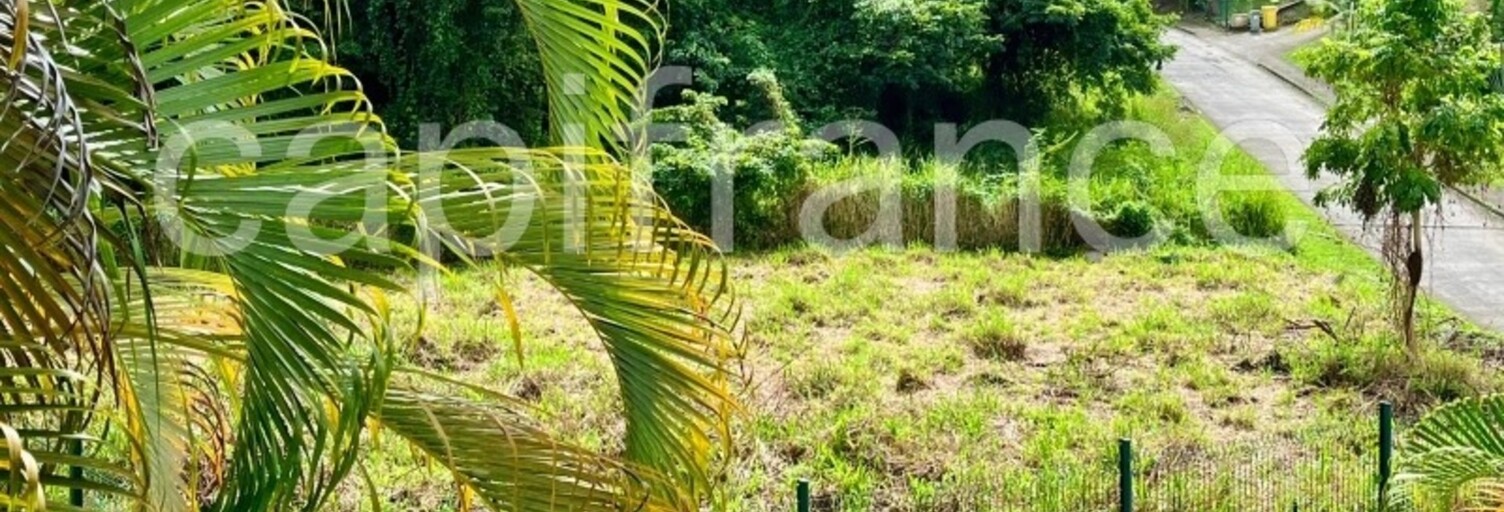 Terrain  754 m² à vendre à Les Trois-Îlets (97229)