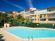 Cap d’Agde – Secteur Richelieu : Appartement T2 au 3ème et dernier étage avec parking et piscine — photo 3