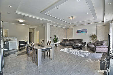 Maison 12 pièces 539000 €