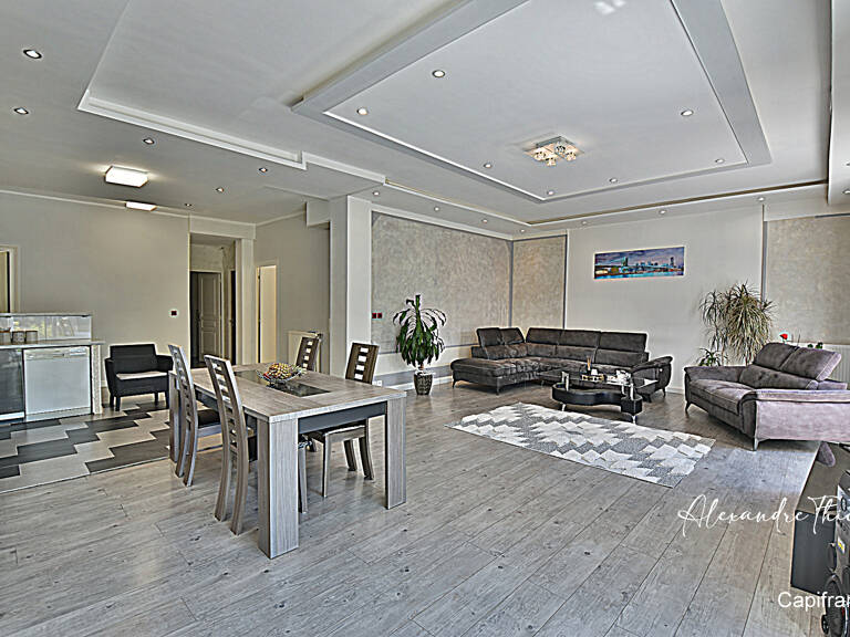 Dpt  (), à vendre  maison P12 — photo 1