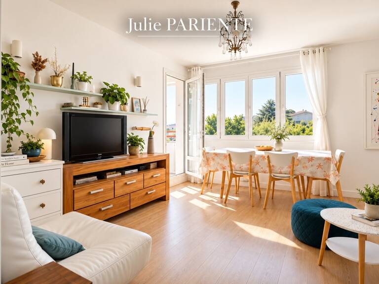 Appartement à vendre 4 pièces LA CIOTAT (13) Parking privatif — photo 1