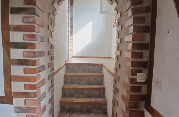 Maison de charme avec dépendances (refaite à neuf pour la vente) sur 1 391 m² de terrain – Paslière — photo 2