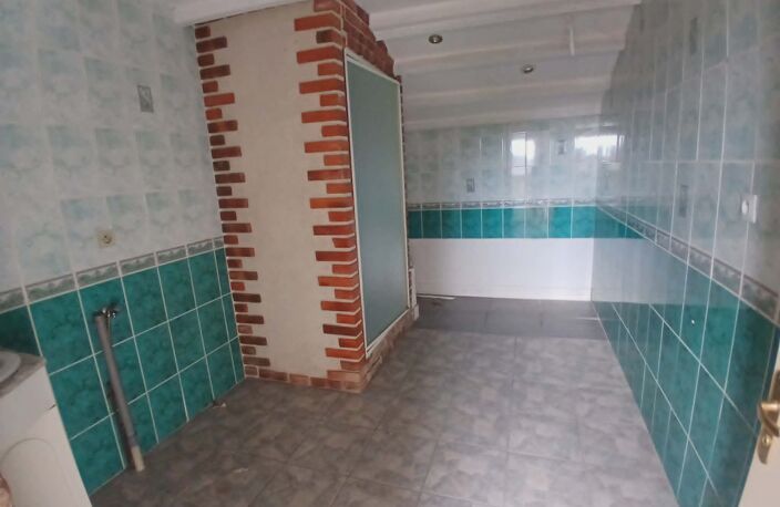 Maison de charme avec dépendances (refaite à neuf pour la vente) sur 1 391 m² de terrain – Paslière — photo 4