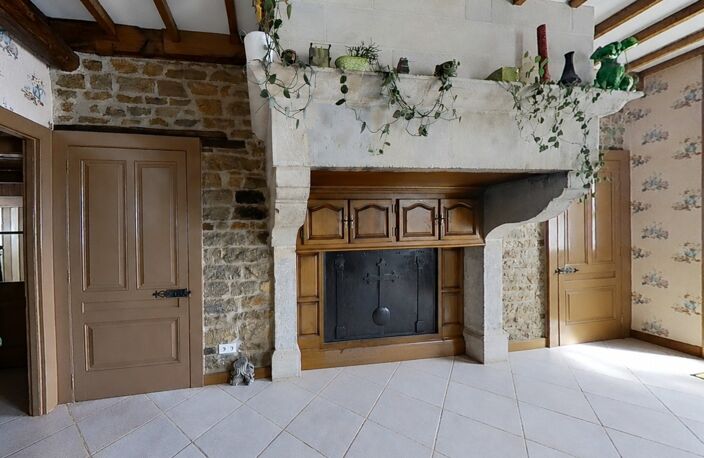 EXCLUSIVITÉ – CHAMBLAY (39380) | DEMEURE DE CARACTÈRE AVEC GÎTE, DÉPENDANCE ET POTENTIEL FONCIER — photo 4