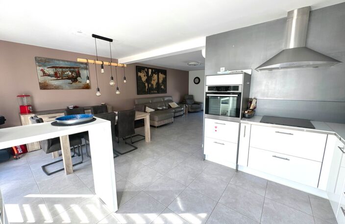 BEAUVOISIN – Maison 94 m² – 3 chambres – Piscine au sel – Garage — photo 5