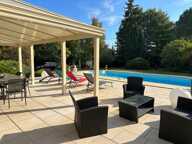 Magnifique maison familiale de 225 m², 6 chambres avec piscine et pinède à Guécélard – DPE B — photo 3