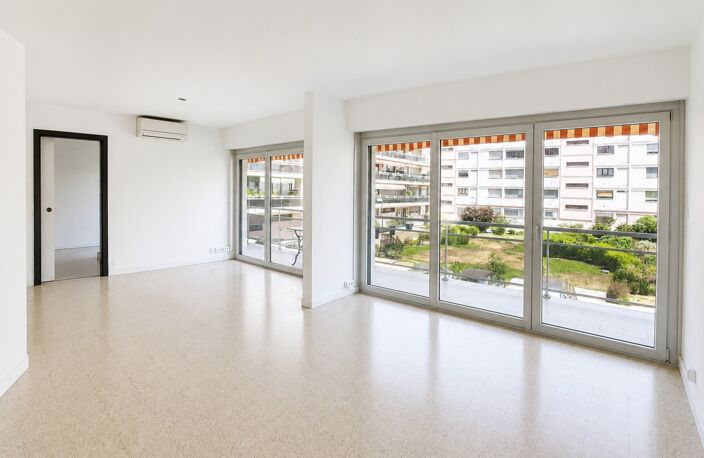Aix en Provence / Tour d'Aygosi : Appartement 93m² avec grande terrasse — photo 3