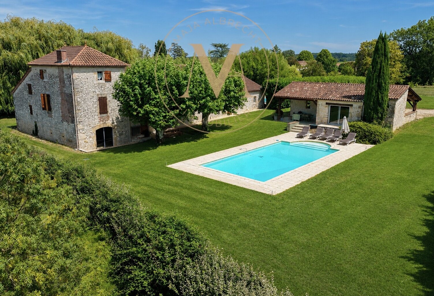 DEUX MAISONS EN UNE • 10 CHAMBRES • 2 PISCINES • JUSQU’À 10 HA SAINT GEORGES (47) — photo 1