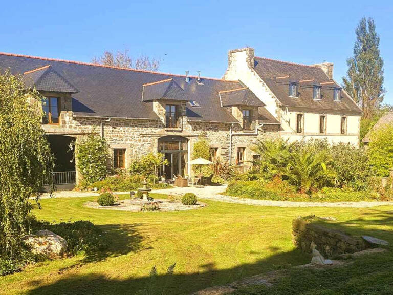 Demeure de charme et domaine d'accueil d'exception aux portes de Locronan et des plages de Douarnenez — photo 1