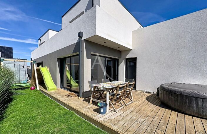 Pavillon Sangatte 200m2 — photo 3