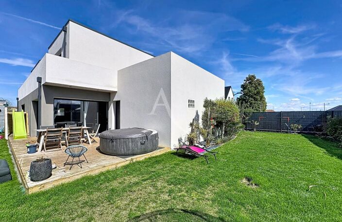 Pavillon Sangatte 200m2 — photo 4
