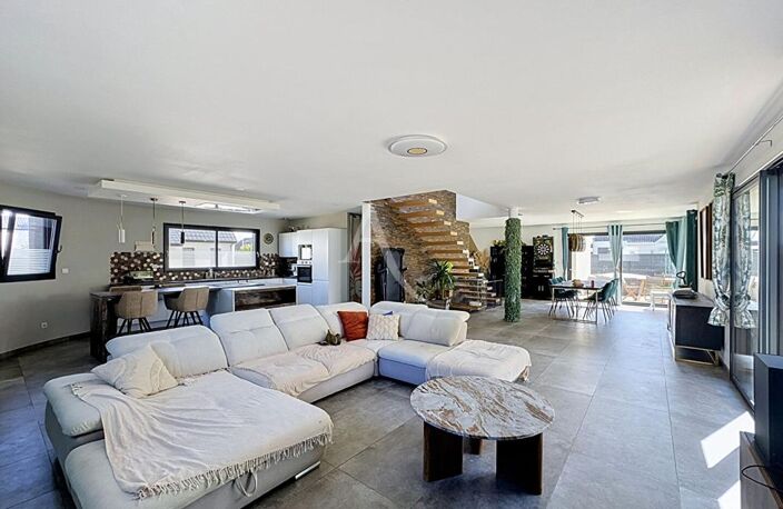 Pavillon Sangatte 200m2 — photo 5