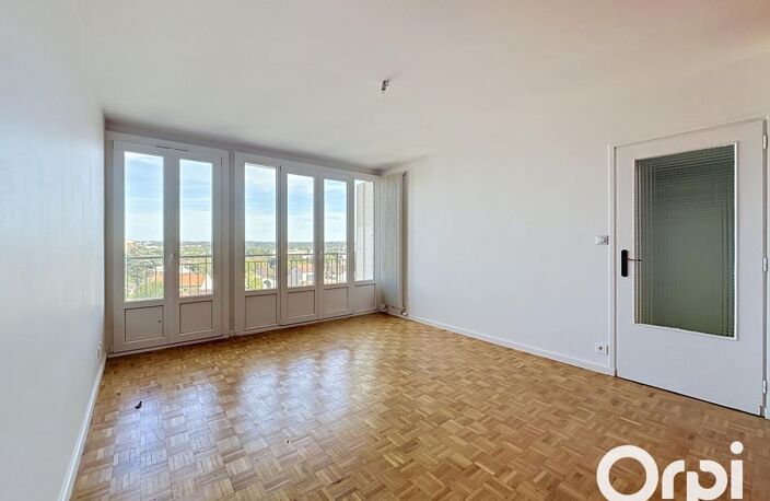 A vendre : Joli T3 avec balcon, caves, secteur idéal Villefranche Ouest — photo 2