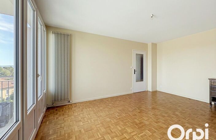 A vendre : Joli T3 avec balcon, caves, secteur idéal Villefranche Ouest — photo 4