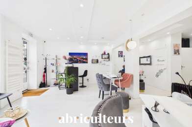Commerce 3 pièces 211990 €