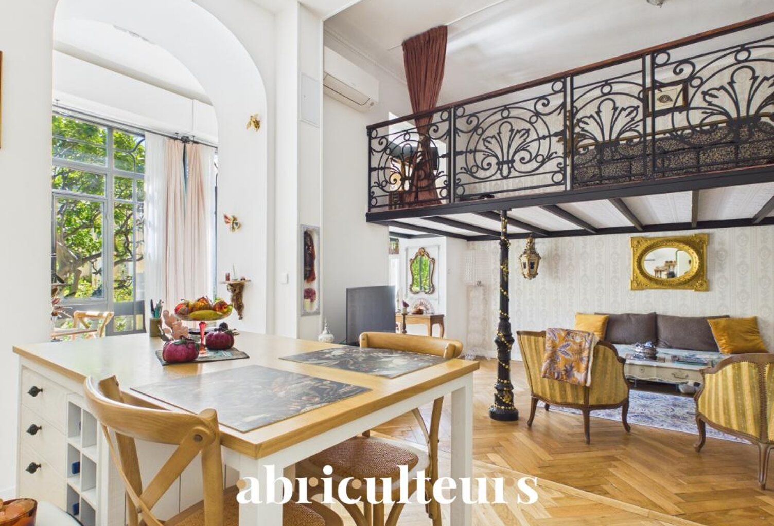 Loft de caractère de 66 m² – Plein sud sur jardin – Palais niçois — photo 1