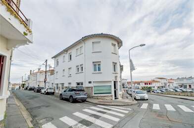 Immeuble  422000 €