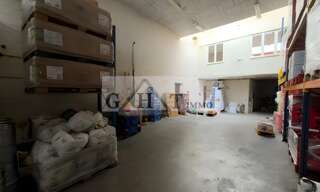 Local industriel  225 m² à vendre à Bondoufle (91070)