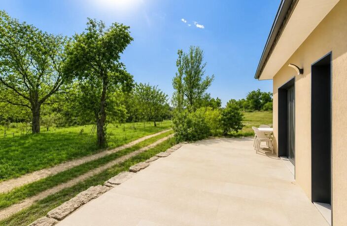 Maison de 4 pièces de 110 m² à Saint-Marcel-Campes — photo 3