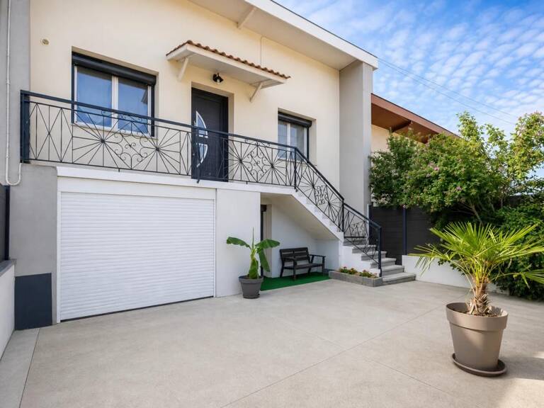 01120 – LA BOISSE – 79 m² – 3 ch – Jardin de 135 m² – Garage — photo 1