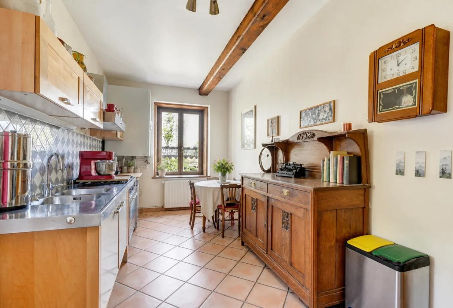 Maison de 10 pièces de 210 m² à Chaponost — photo 1