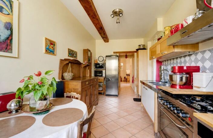 Maison de 10 pièces de 210 m² à Chaponost — photo 2