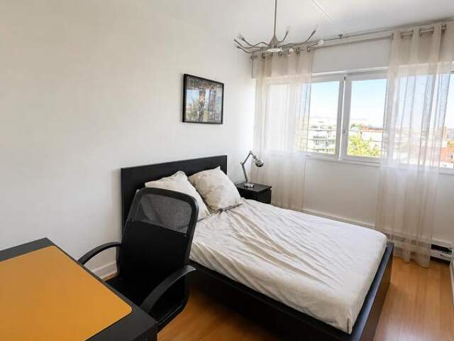 Appartement de 2 pièces de 44 m² à Choisy-le-Roi — photo du bien