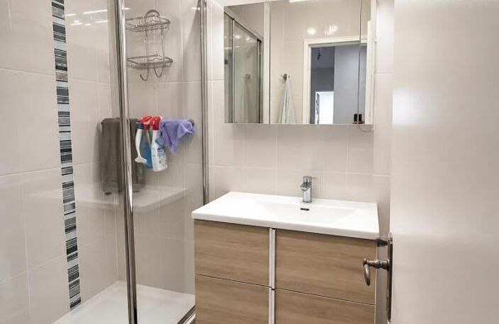 Appartement de 2 pièces de 44 m² à Choisy-le-Roi — photo 2
