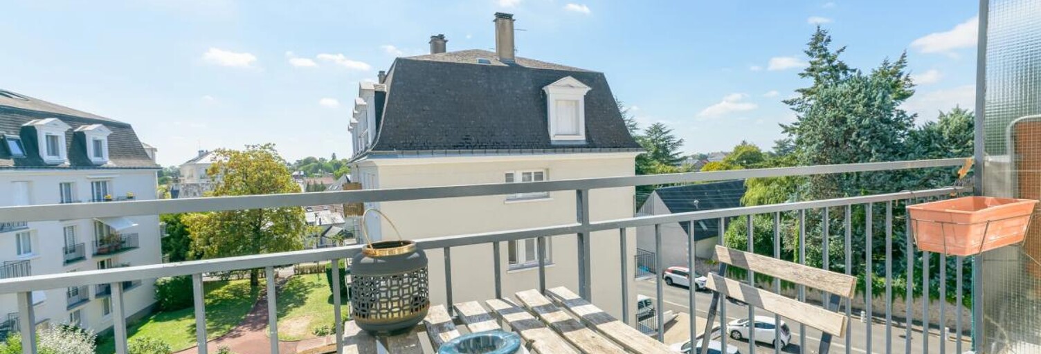 Appartement 4 Pièces 94 m² à vendre à Saint-Cyr-sur-Loire (37540)
