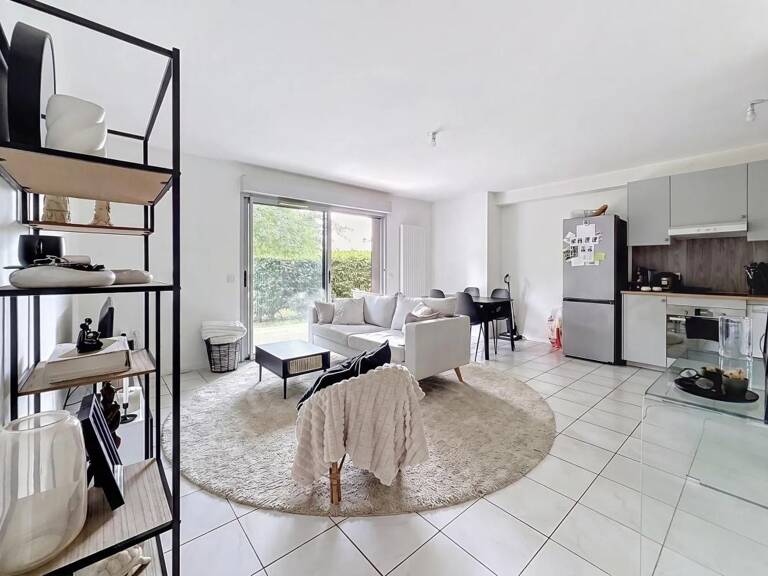 Appartement 4 pièces en rez-de-jardin — Copropriété récente — photo 1