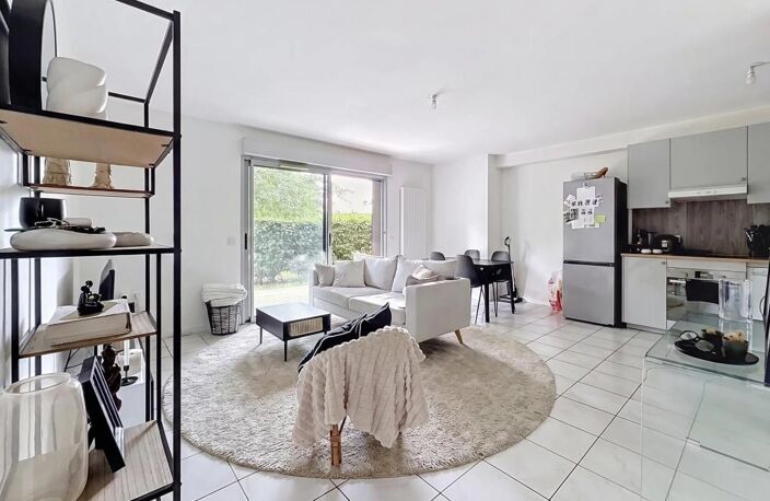 Appartement 4 pièces en rez-de-jardin — Copropriété récente — photo 2