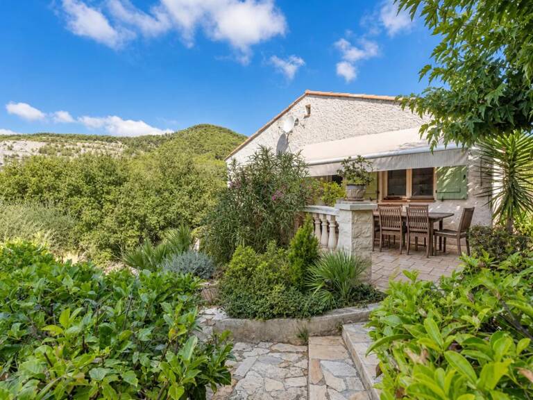 Maison de 7 pièces de 130 m² à Peille — photo 1