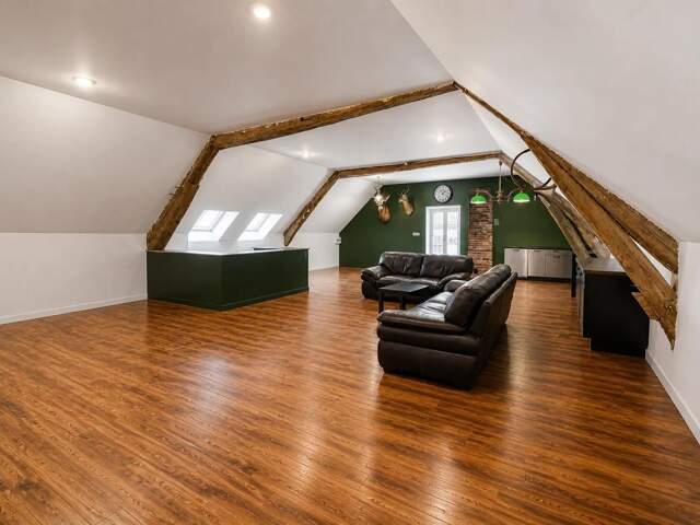 Maison familiale de 230 m² avec 5 chambres, grenier amménagé — photo du bien