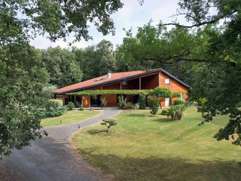 Ensemble immobilier à vendre — photo 1