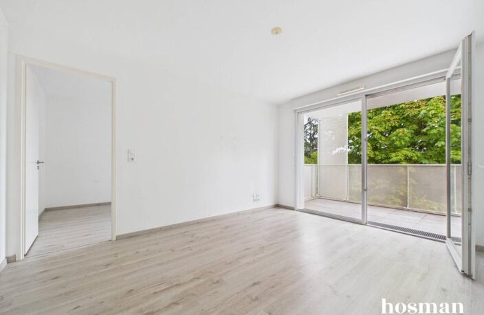 Appartement T2 récent de 41,74m² avec parking et balcon - En face du parc de la Chézine — photo 2