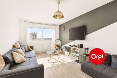 Appartement 4 pièces 164700 €