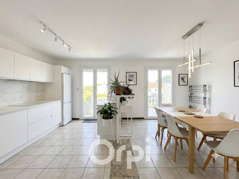 Chantonnay, quartier calme – Maison de plain-pied, 3 chambres, sous-sol complet — photo 1